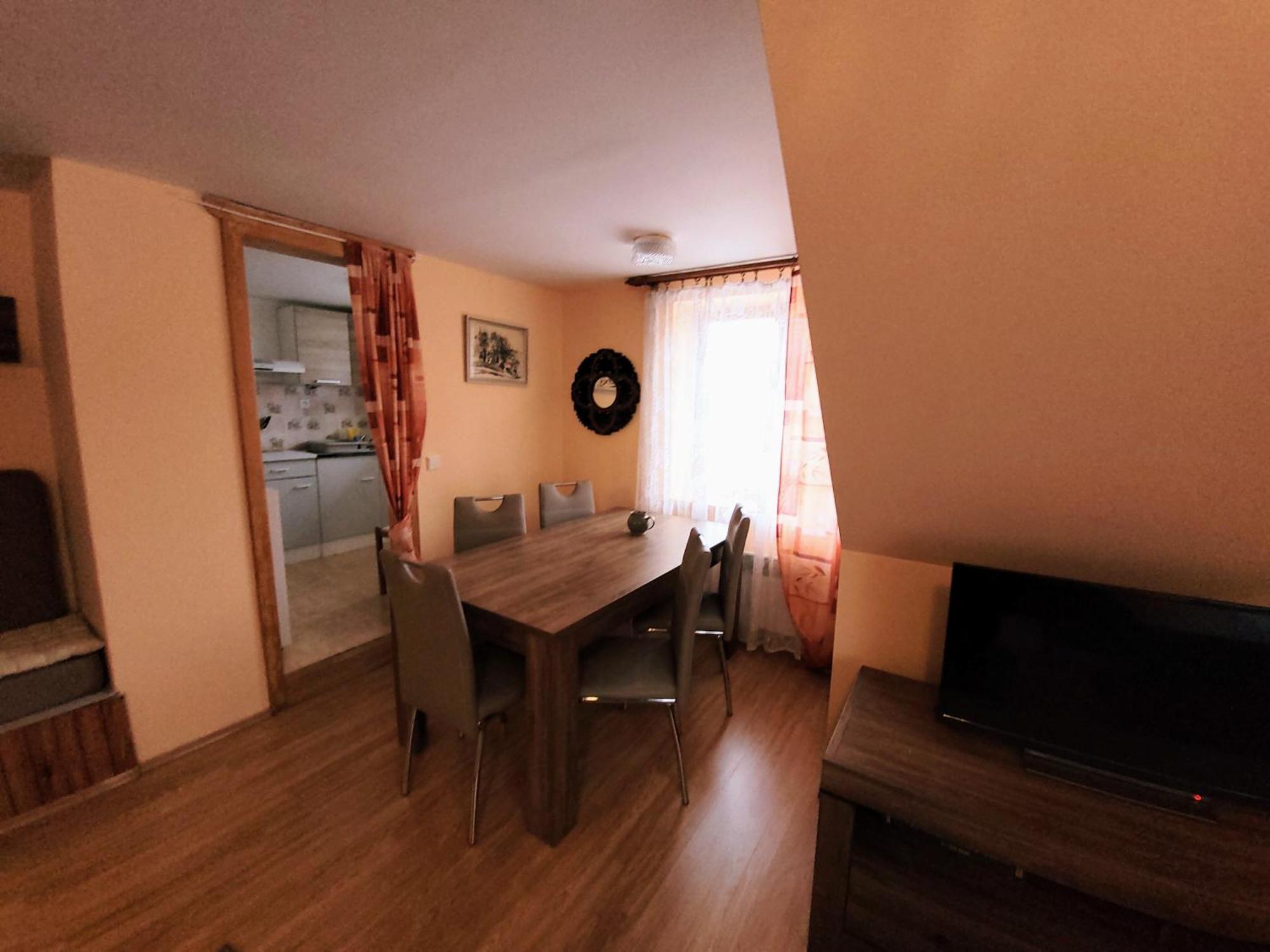 Apartman V Podzamci リフノフ・ナト・クニェジュノウ エクステリア 写真