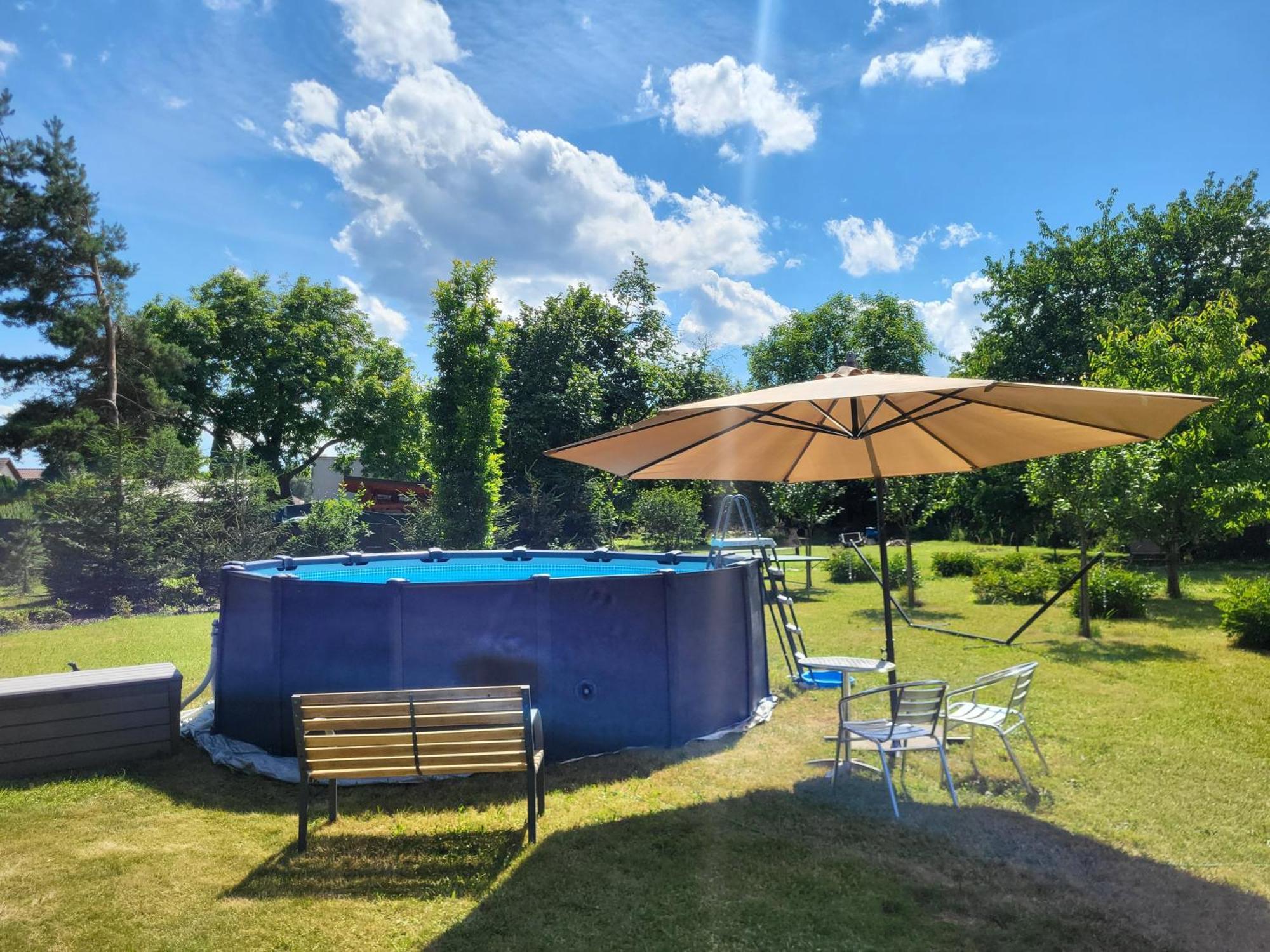 Apartman V Podzamci リフノフ・ナト・クニェジュノウ エクステリア 写真